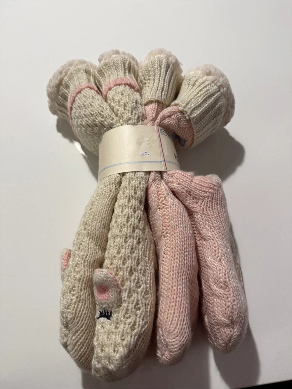 Jane and Bleecker Cream and Pink Plush-Lined Animal Face Slipper Socks